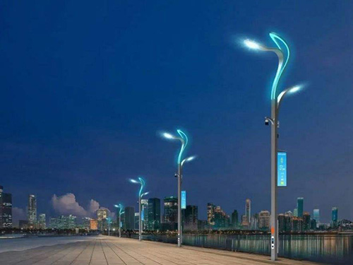 城市智慧燈桿的特點及其多種功能介紹